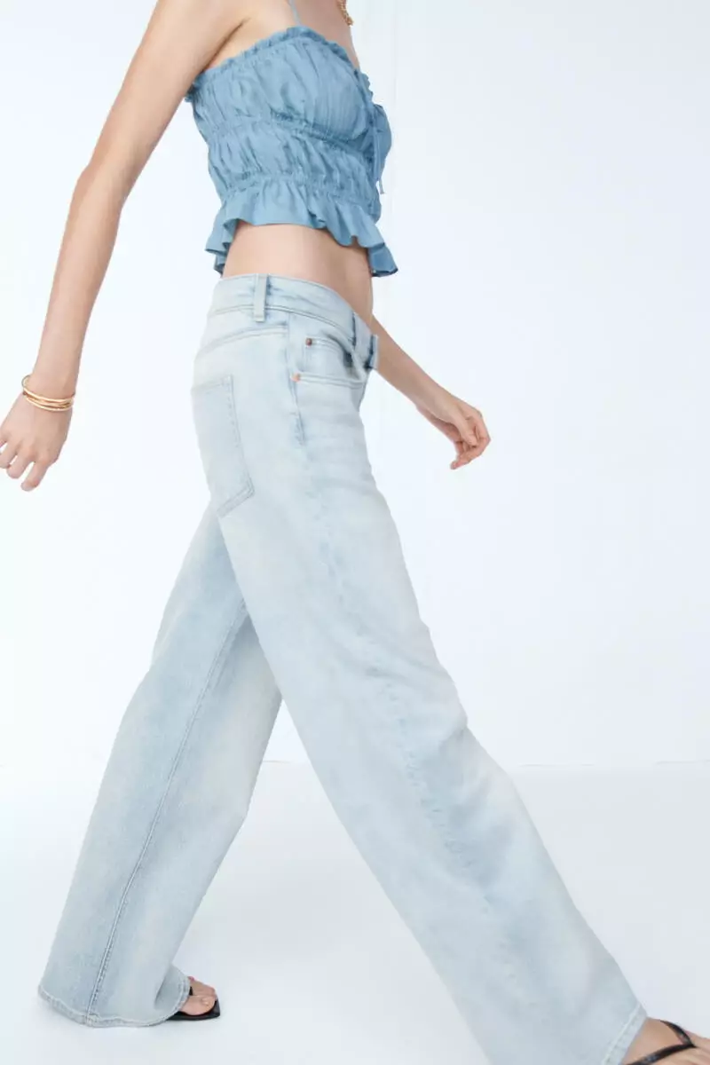 Wide High Waist Jeans