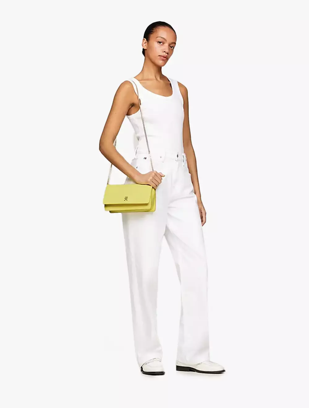 Jual Tommy Hilfiger TOMMY HILFIGER SMALL FLAP CROSSOVER CHAIN BAG