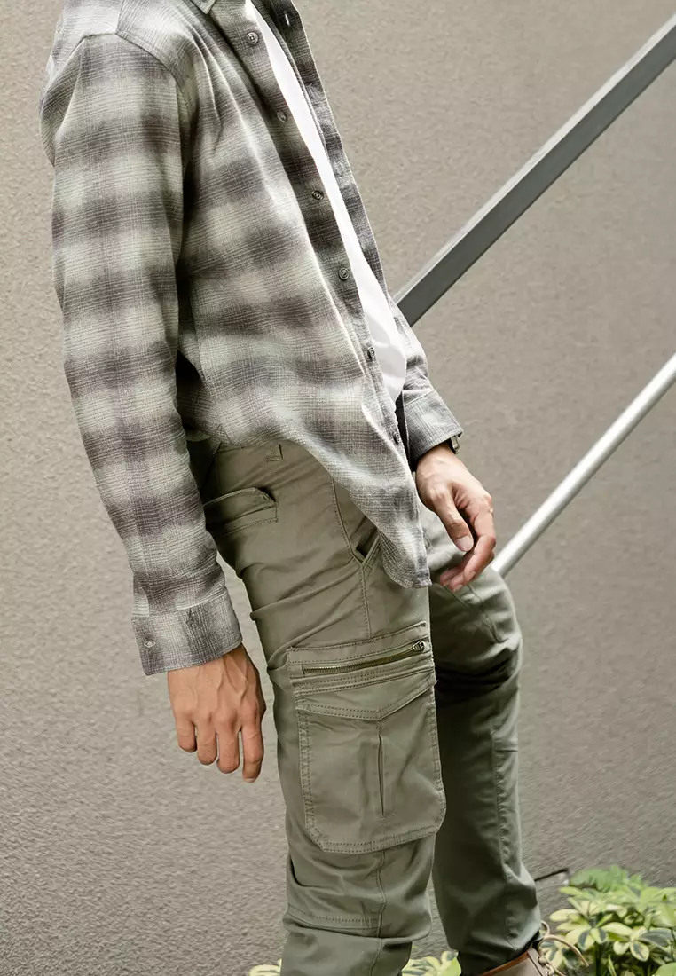 Celana Panjang Cargo Asymetric Stretch Cotton Oxcon Sage