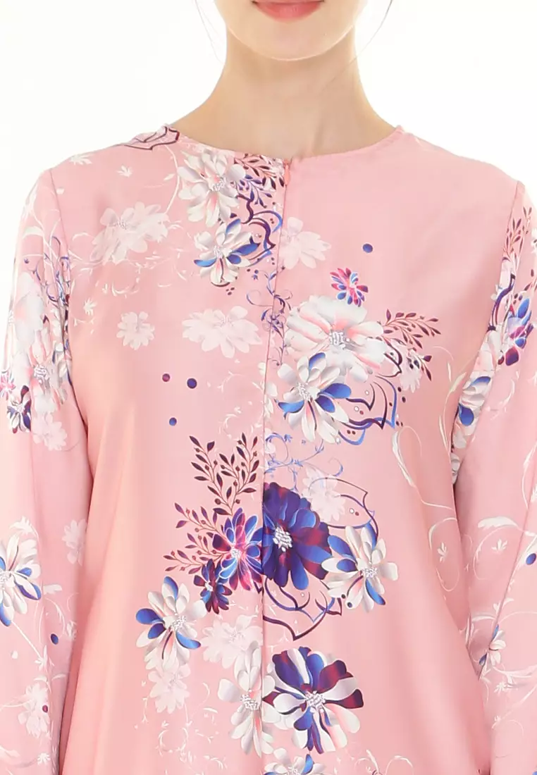 Hanna Printed Kurung Modern in Peach