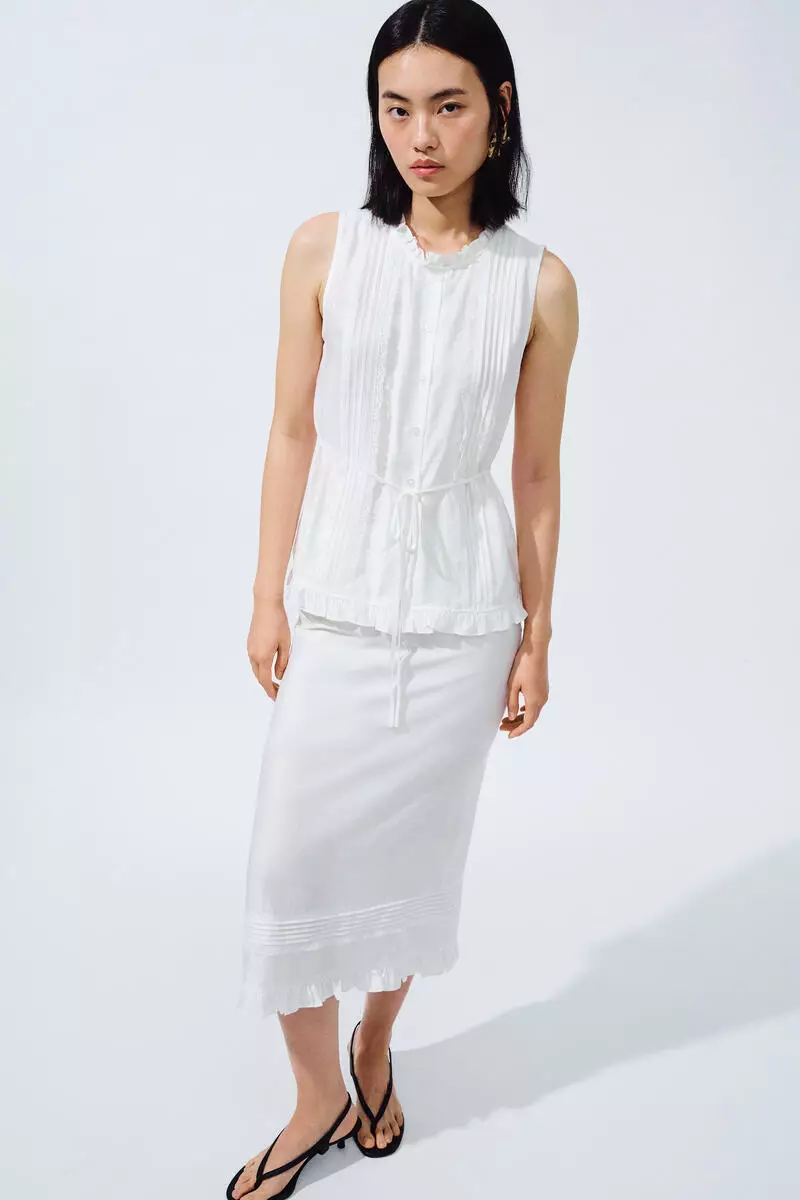 Frill-trimmed button-front blouse