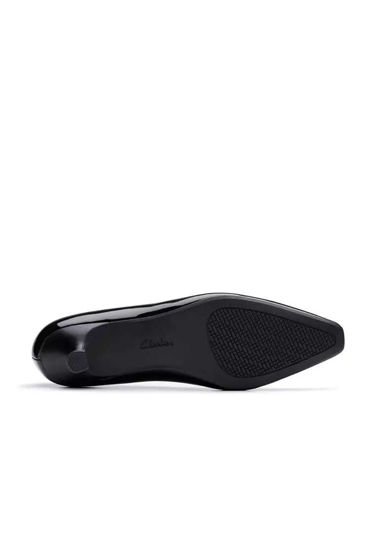 Womens Scarlyt Piper Pumps - Black Pat