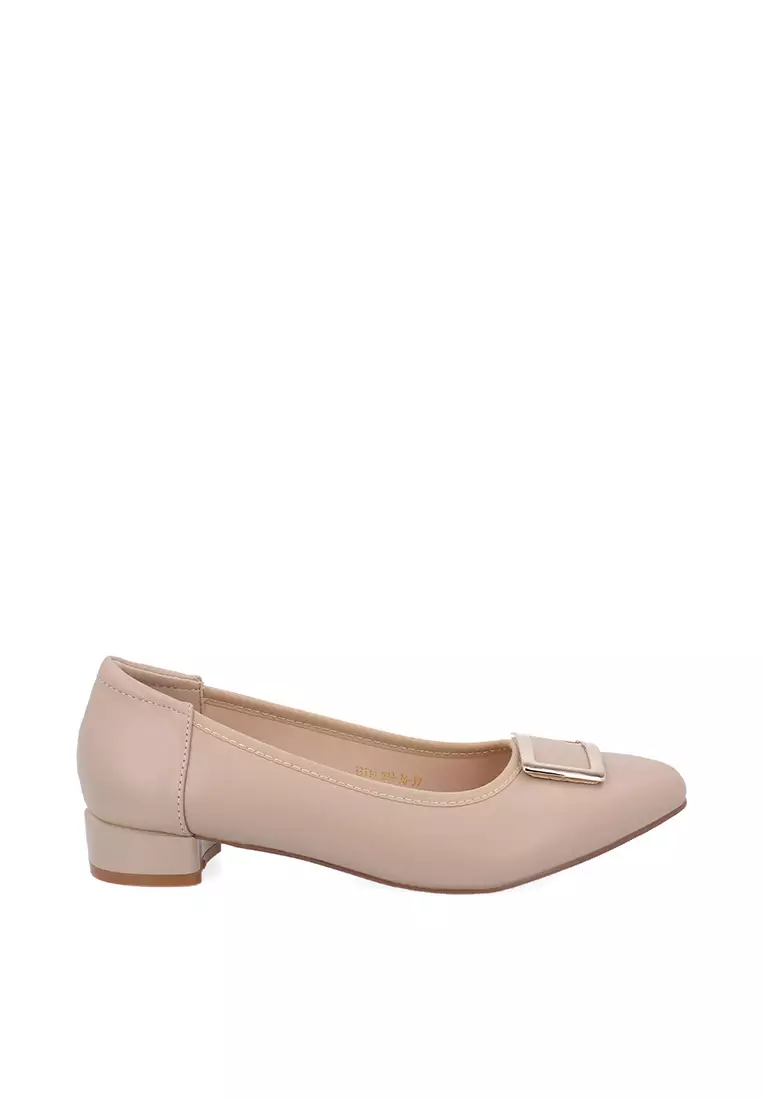 Discount on Carlo Rino  shoes - SKU: Khaki CR Talia Buckled Pumps