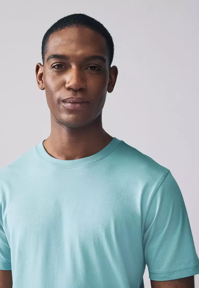 Essential Crew Neck T-Shirt Slim Fit