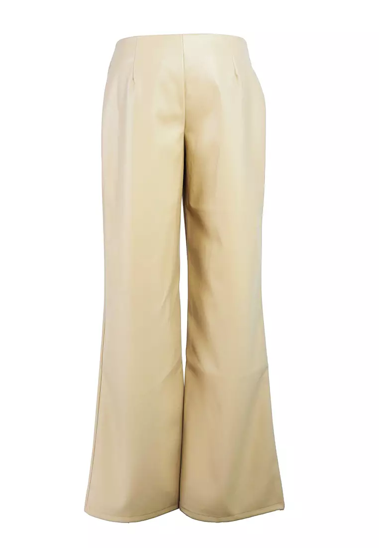 Celana Lurus Pinggang Rendah di Batu