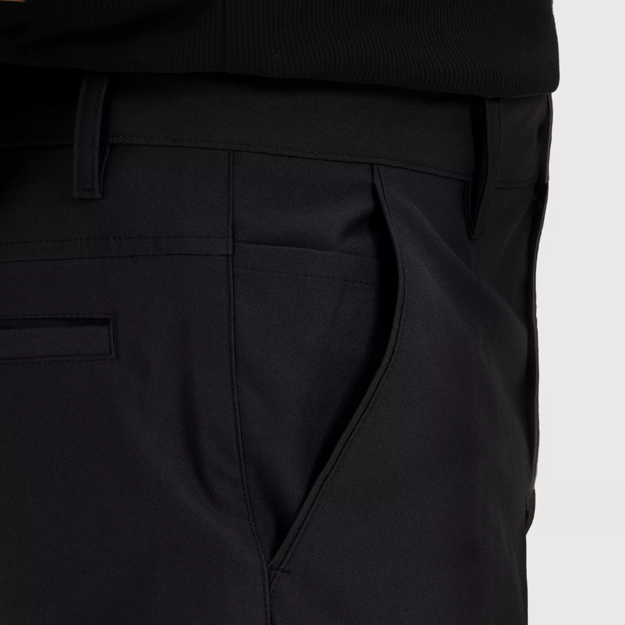 CELCIUS Comfort Fit Celana Trousers L03000715C Hitam