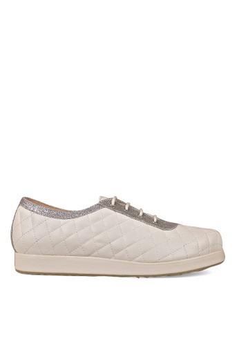 Java Seven Women Casual Shoes Indrianthy Beige