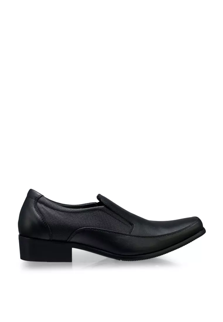 Slip On Shoes For Women  Sales & Deals @ ZALORA SG