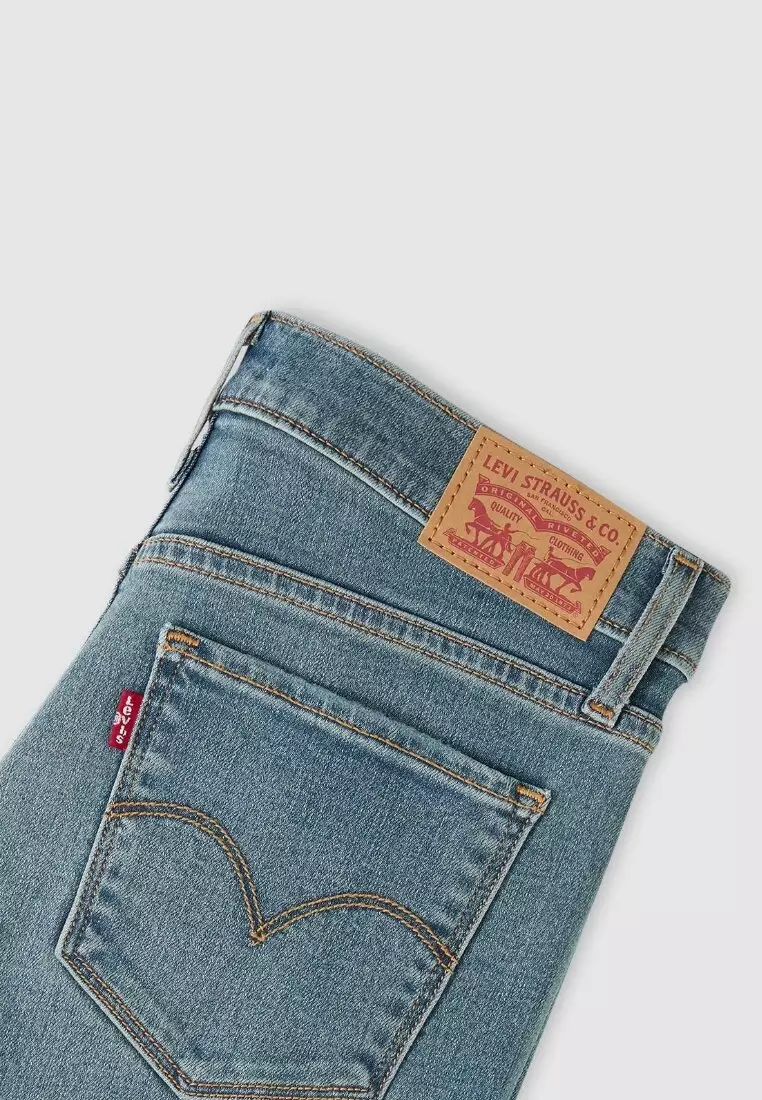 Levi's® Women's 315 Shaping Bootcut Jeans 19632-0176