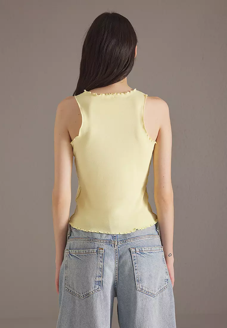 Light Yellow Ribbed Fitted/Body-Sitting Knitted Undershirt Twoss25Al00032