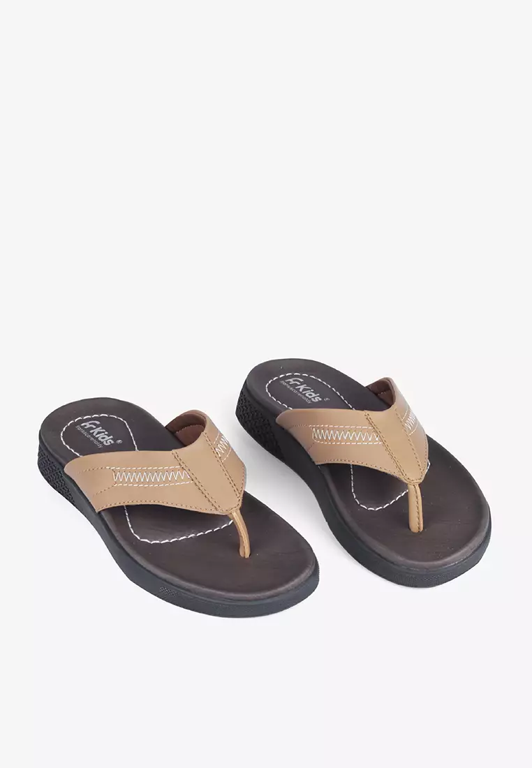 Sandal Capit Pria M.Alucard 01 - Fransisca Renaldy