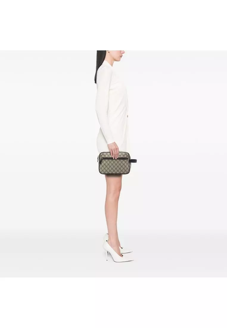 Pre-Loved Gucci Gg Supreme Clutch