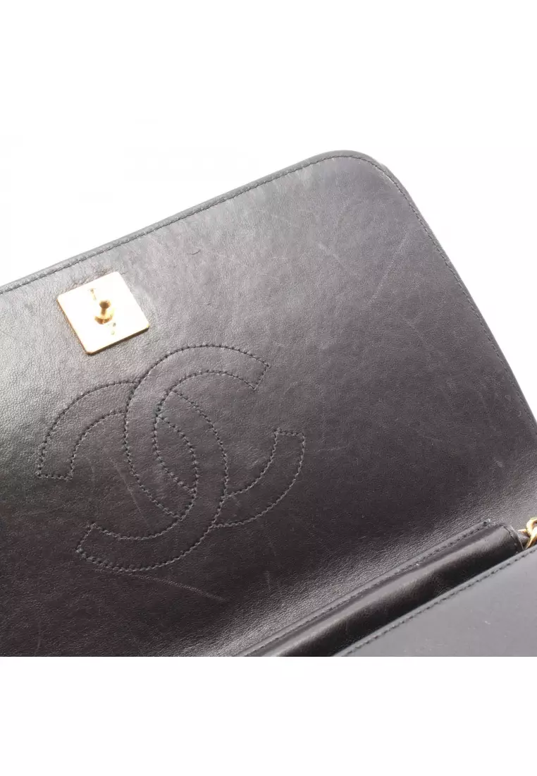 Pre-Loved Chanel matelasse full flap chain shoulder bag lambskin black gold hardware push lock