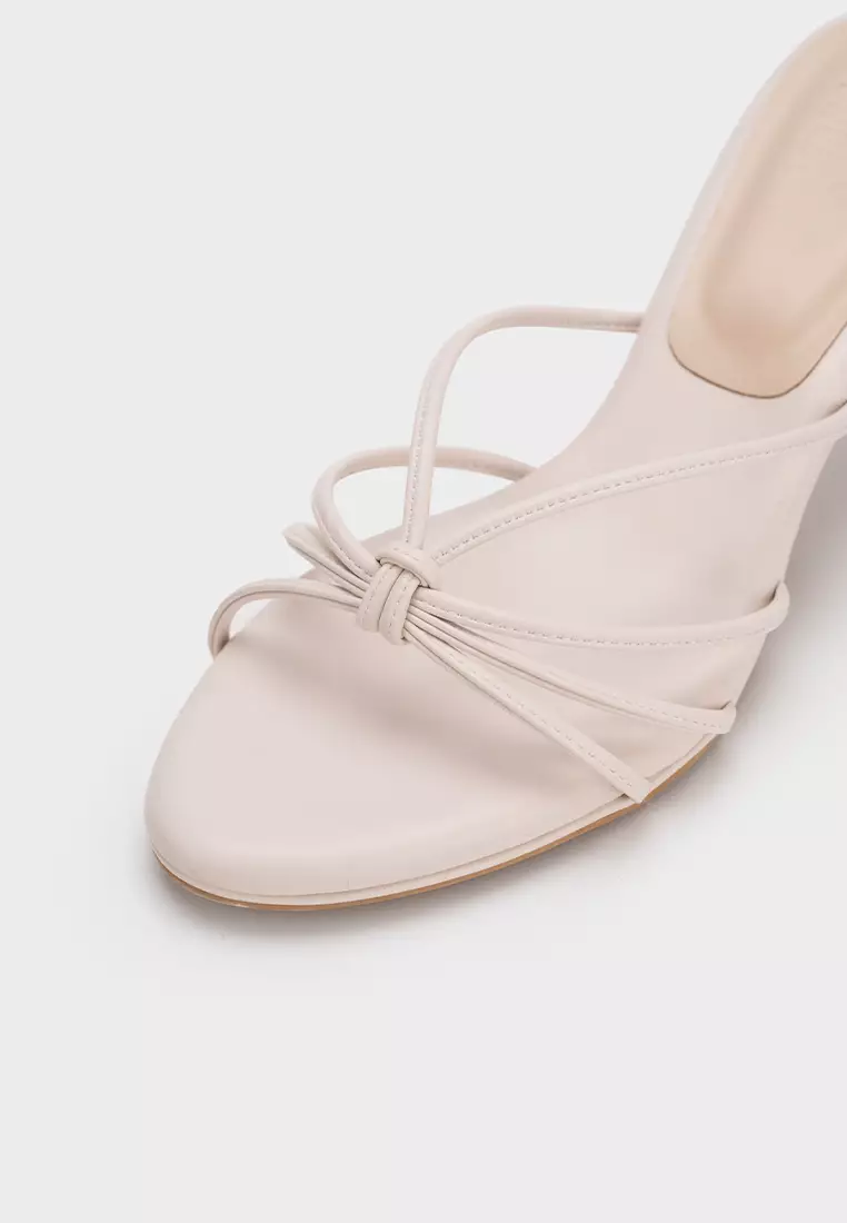 KNOTTED STRAP WITH CLOUDFOAM HEEL SLIDE