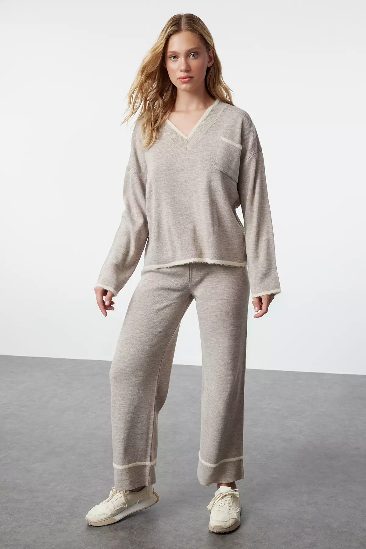 Mink Wide Pattern Hairy Yarn Garnished Knitwear Bottom-Top Set TWOAW24AU00099