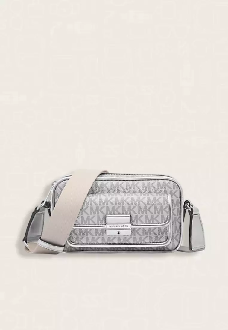 Jual MICHAEL KORS Michael Kors Bradshaw Extra-Small Metallic