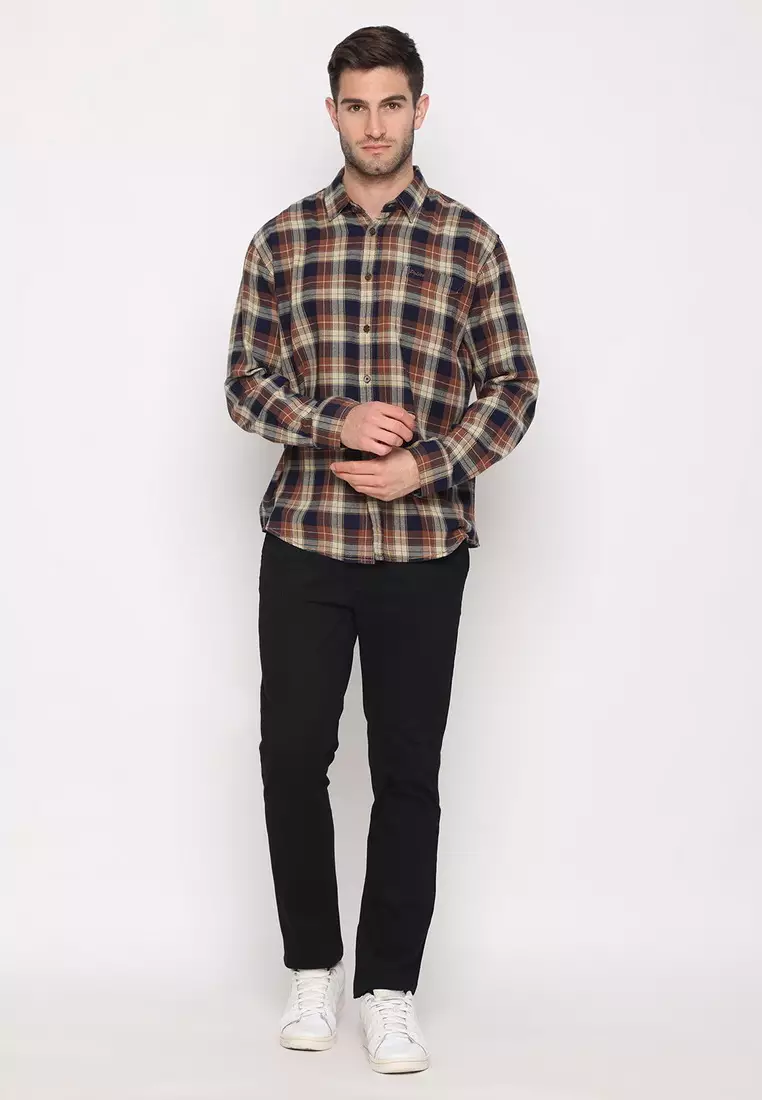 POLICE Kemeja Kotak Twill Coklat Regular Fit Lengan Panjang Pria