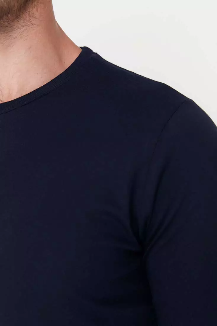 Black-White-Navy Blue Men's Regular/Regular Cut Crew Neck Long Sleeved 3-Pack Basic T-Shirt.