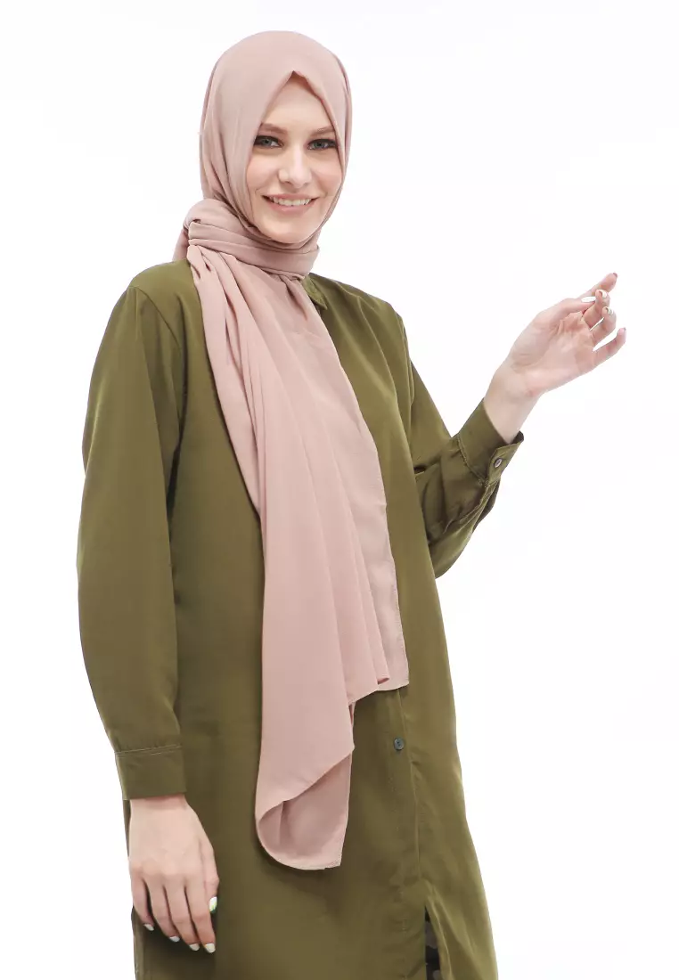 Sakilah Hijab Pashmina Ceruty Baby Doll Wanita Polos Relaxed Fit - Mocca
