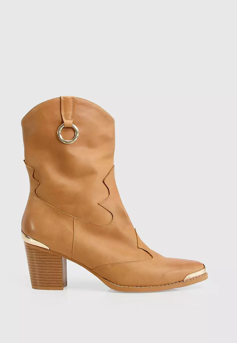 Discount on Belle & Bloom  shoes - SKU: Dallas Western Boot