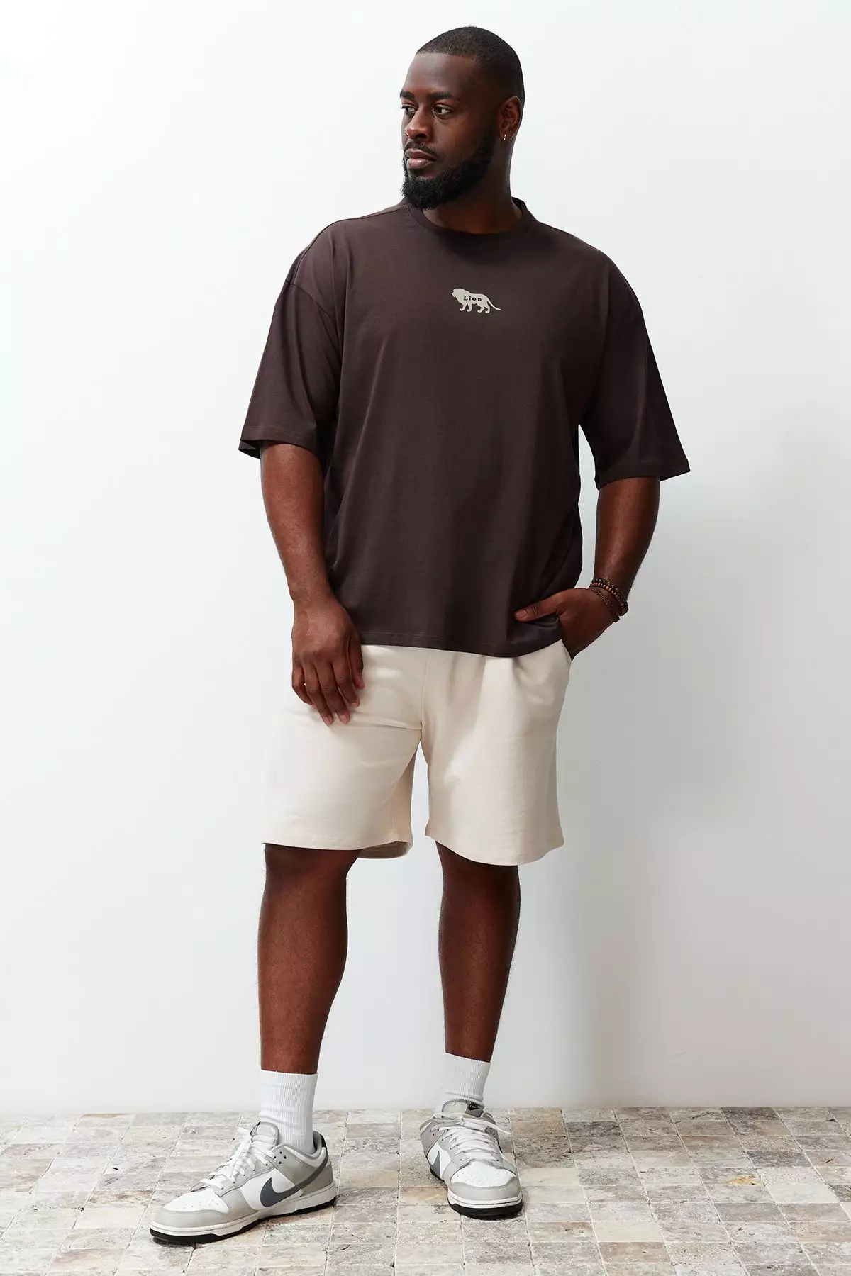 Plus Size Dark Brown Oversize Animal Print and Embroidered 100% Cotton T-Shirt TMNSS24BF00018