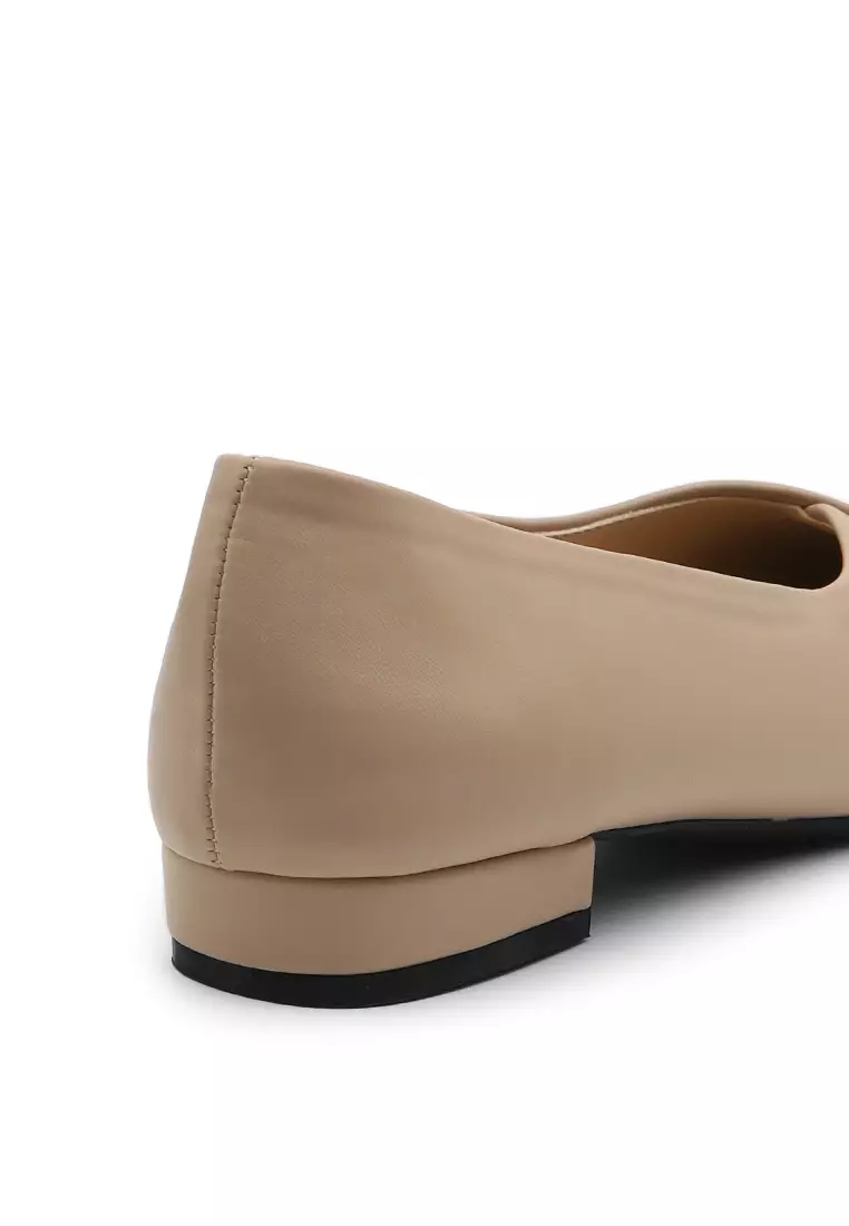 Della Square Flats (2cm) - Beige