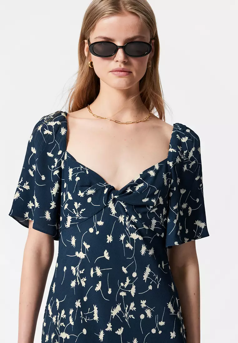 Flutter-Sleeve Midi Dress