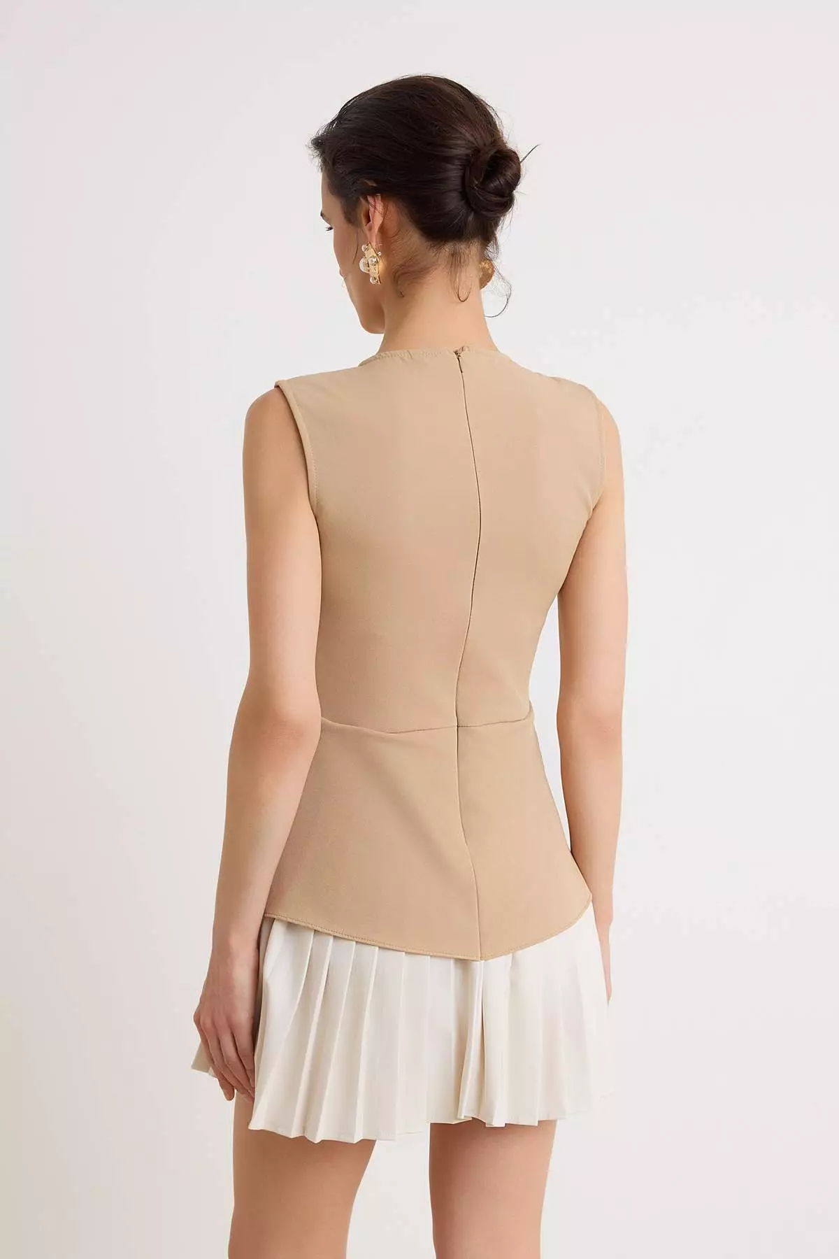 Ecru Color Block Pleated Pearl Button Detailed Short Woven Dress Twoss25El00861