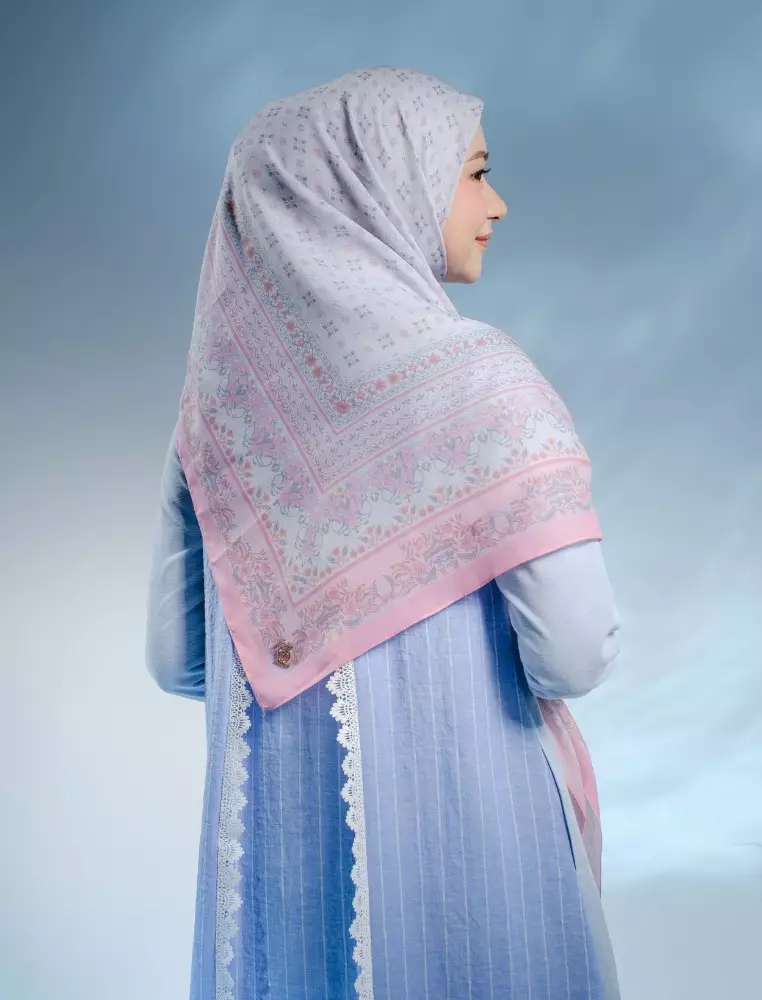 CLIDIA Scarf Light Pink - Kerudung Hijab Segiempat Motif With BOX - Bahan Nesla - Ukuran 115x115