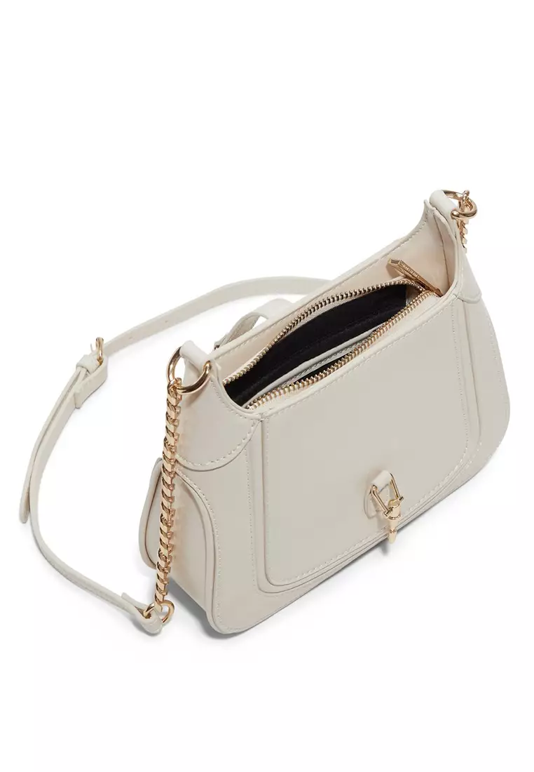 Gisellee Metal Chain Crossbody Bag