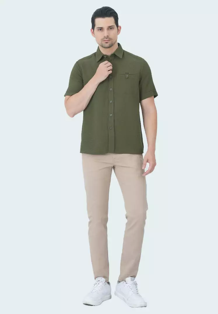 LGS - Kemeja Casual Pria Kemeja Waffle Lengan Pendek Motif Polos Warna Hijau Army Regular Fit - CSH.271.R1191.197.C