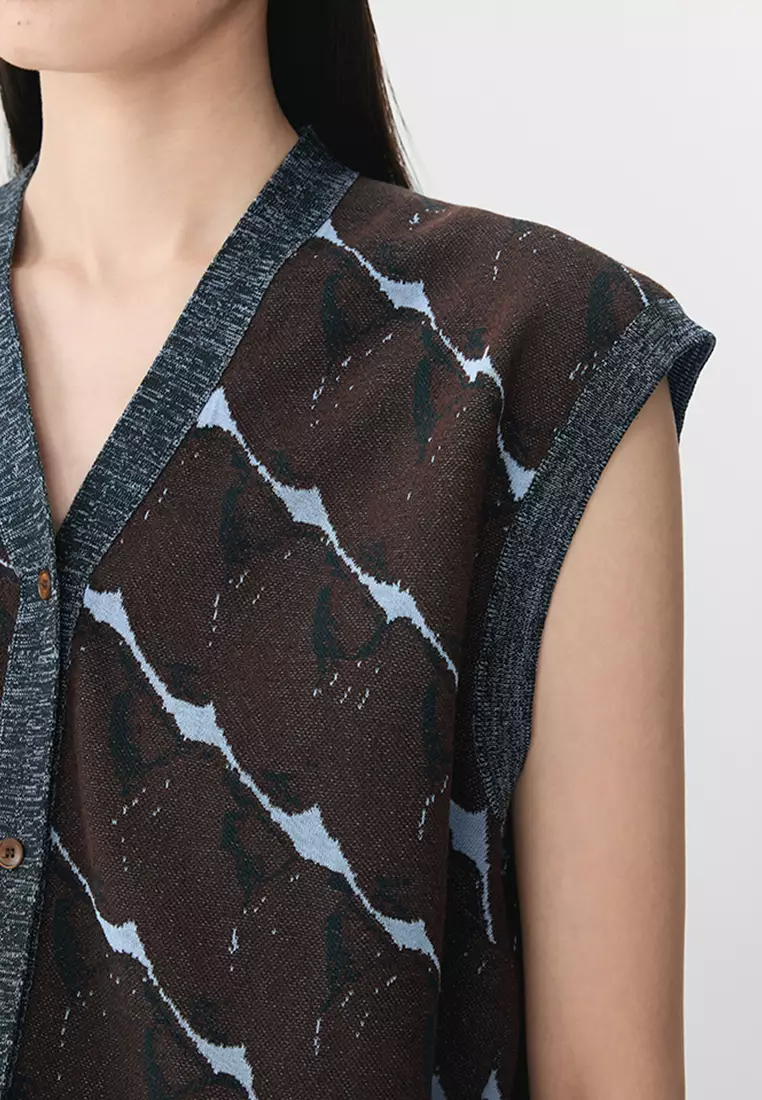 Loose knit vest