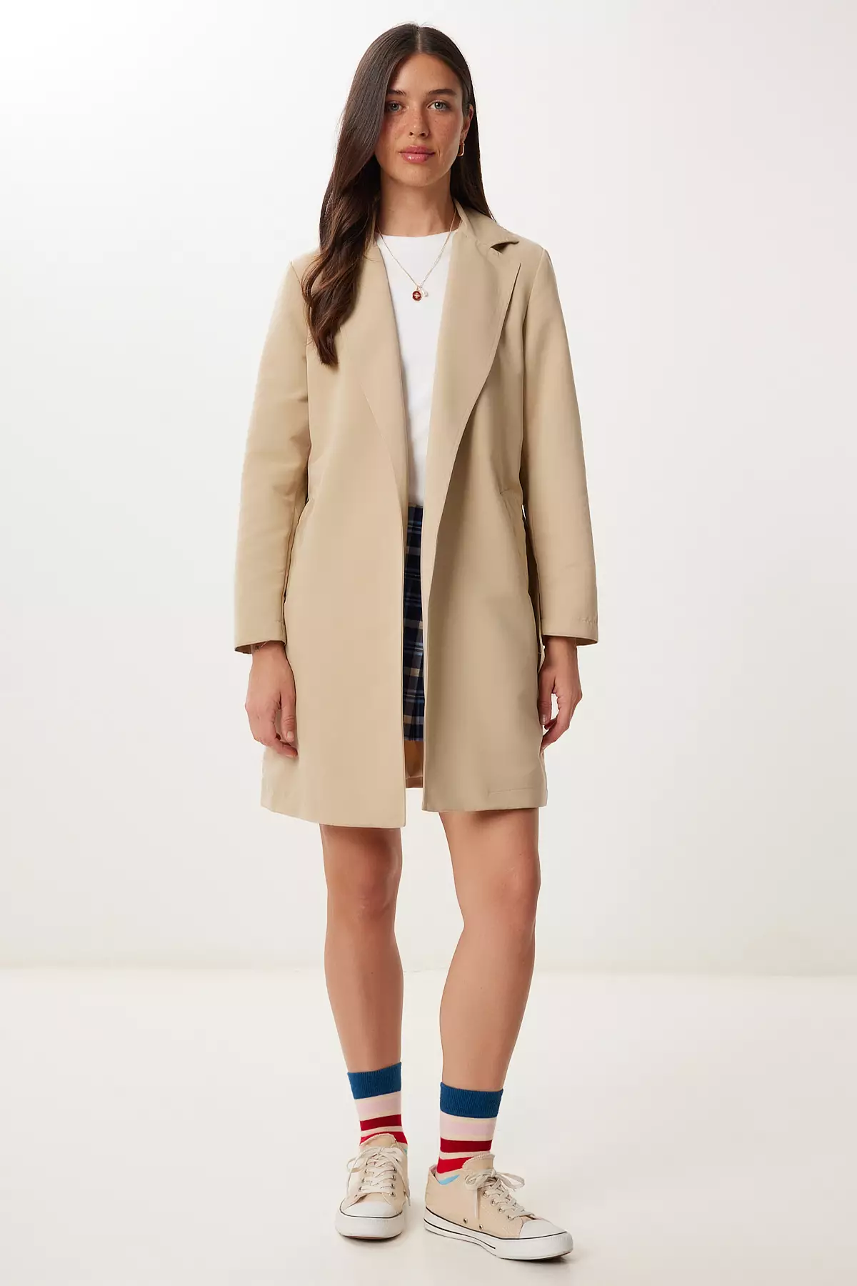 Women's Beige Belted Short Woven Trench Coat Gp00027