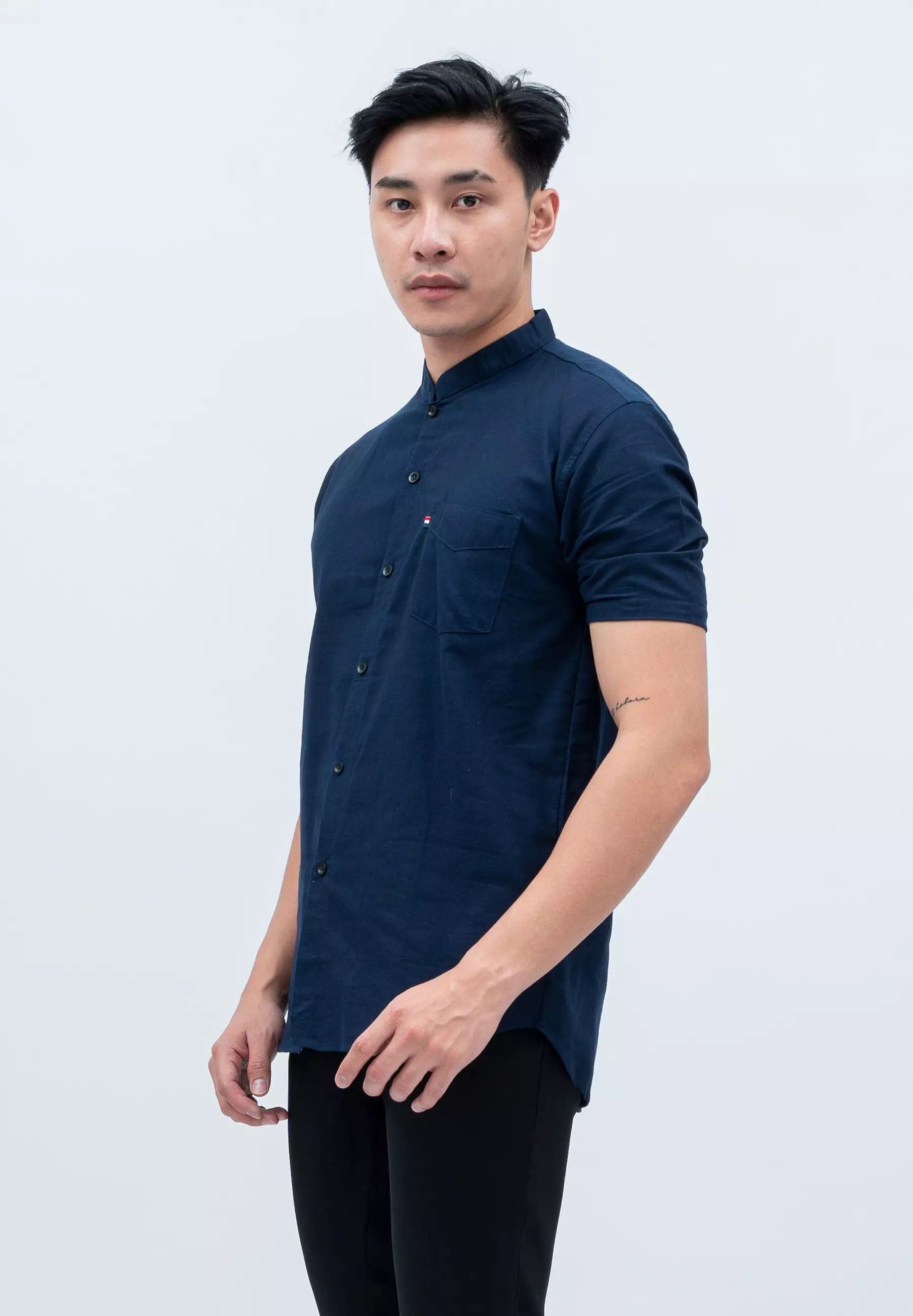 Houseofcuff Baju Koko Kemeja Lengan Pendek Pria Biru Navy