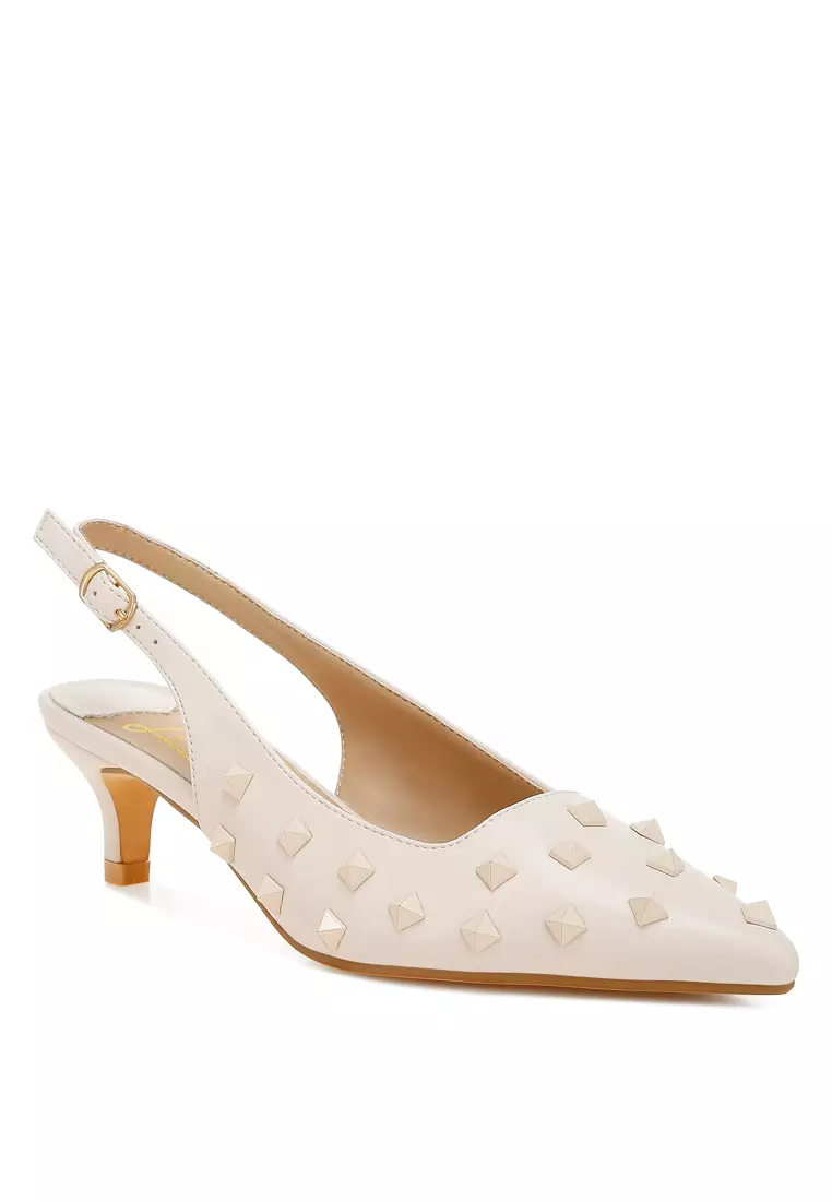 米色鉚釘裝飾小貓跟鞋