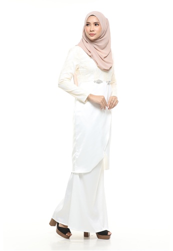 Buy Charissa Creme from DLEQA in White at Zalora