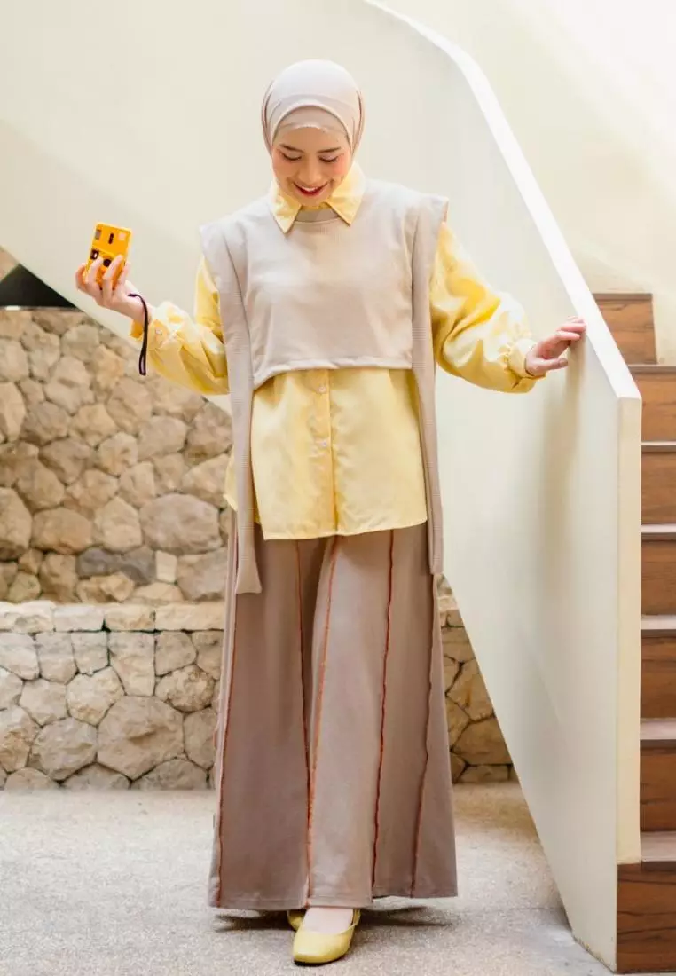 Zalya Cordu Knit Vest (Hanya Vest Saja) - Oat M18840 R97S4