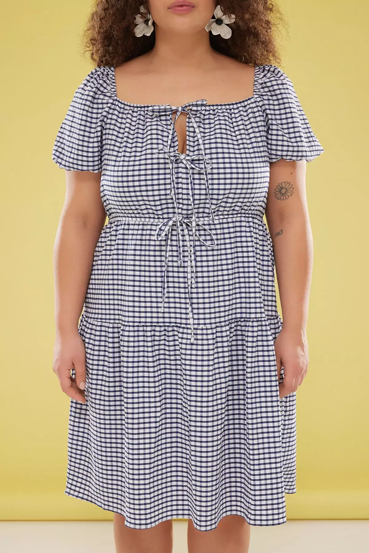 Bow Plaid/Check Short Balloon Sleeve Mini Plus Size Dress