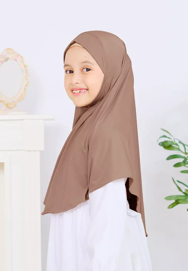 Cotton Bee - Jennaira Bergo Dagu | Hijab Instan Anak Non Pad - S
