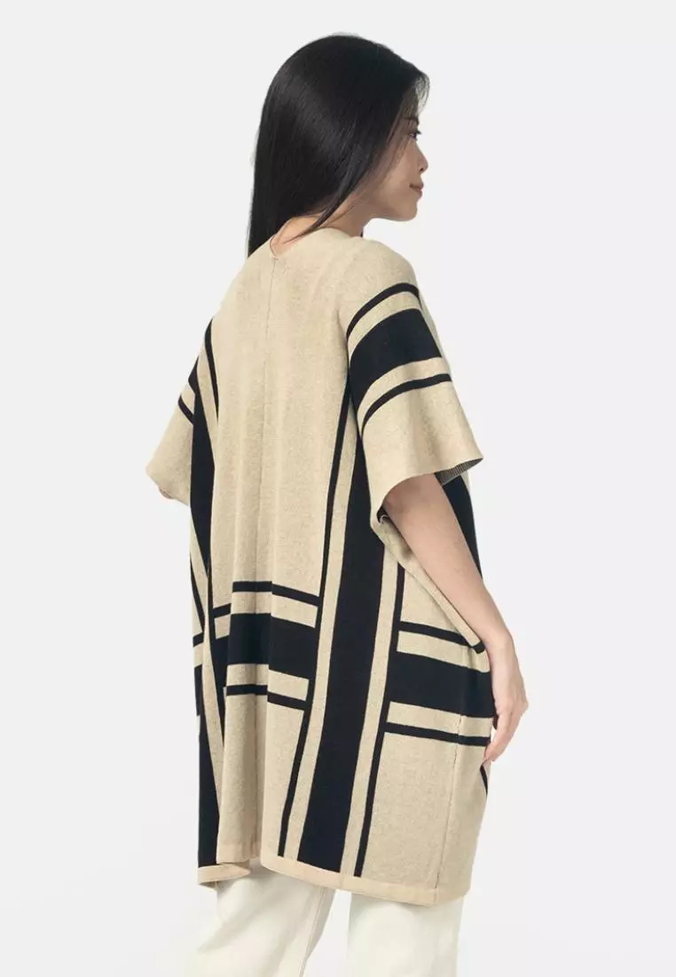 Gio Pattern Knit Cardigan in Beige