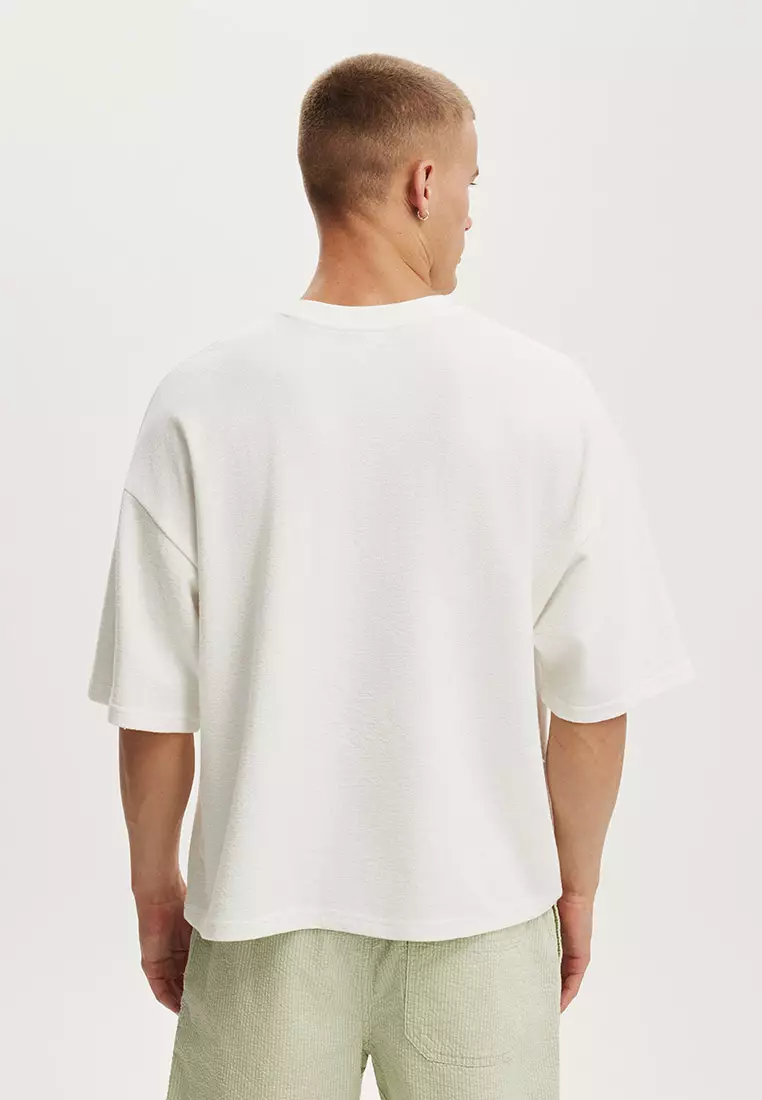 Cropped Fit T-Shirt