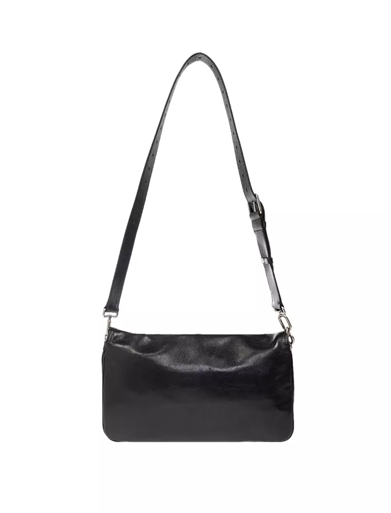 Balenciaga Balenciaga BB Soft Medium Flap Shoulder Bag in Black 2024 ...