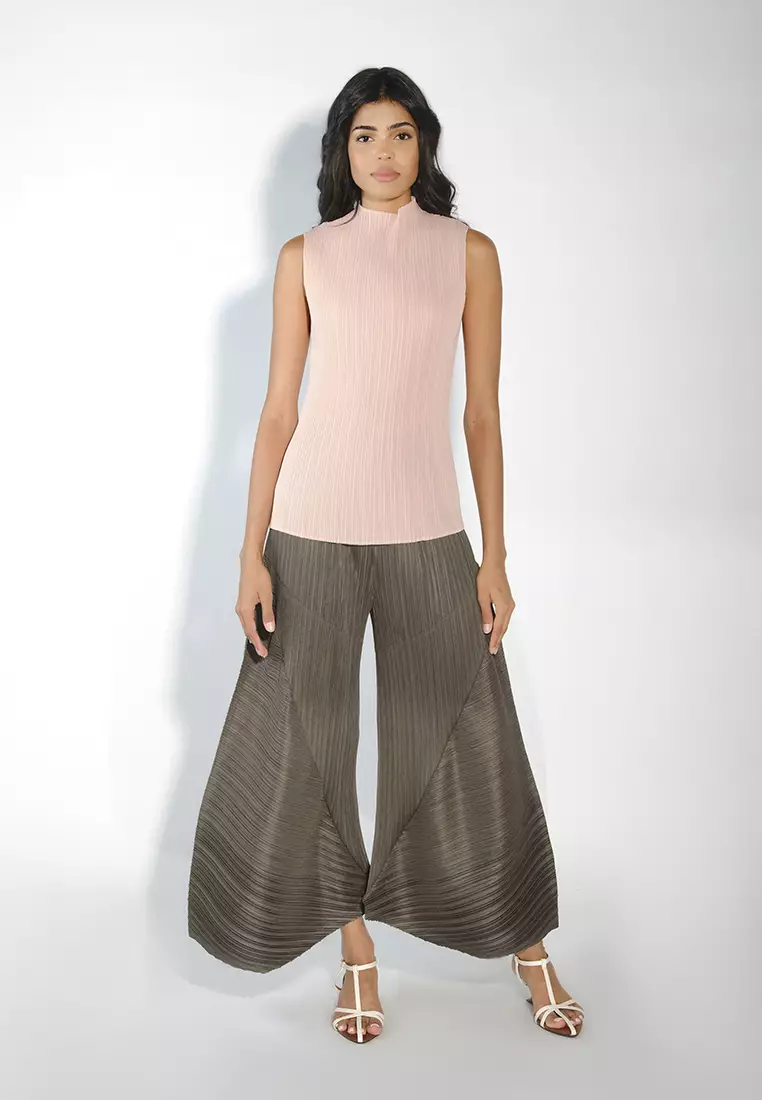 Eris Sleeveless Top
