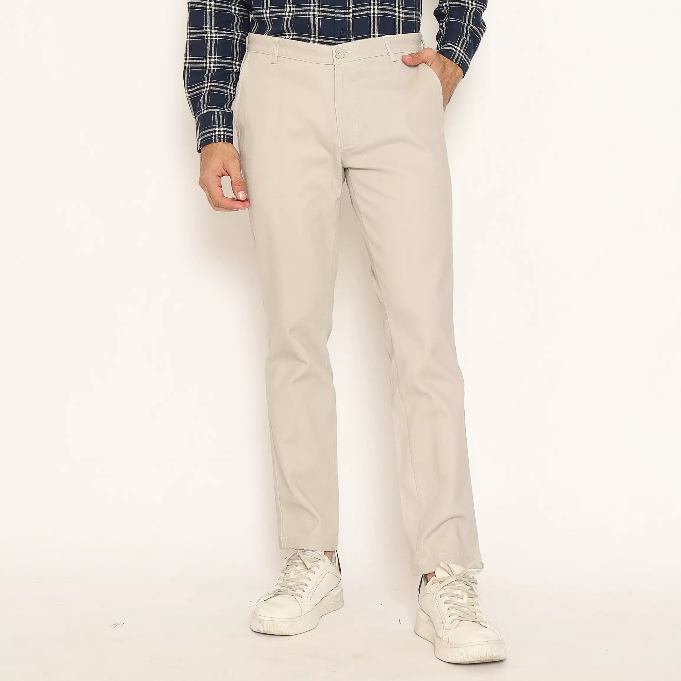 Schoeller Celana Chino Slim Fit Pria Warna Abu-abu Muda | Katun Stretch Premium Polos