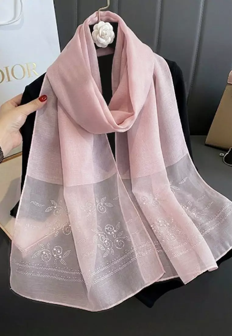 Aksesoris Syal Pesta Wanita Pearly Studs Embellish Floral Silk Shawl Syal Sutra Wanita Evening Shawl Blush Pink