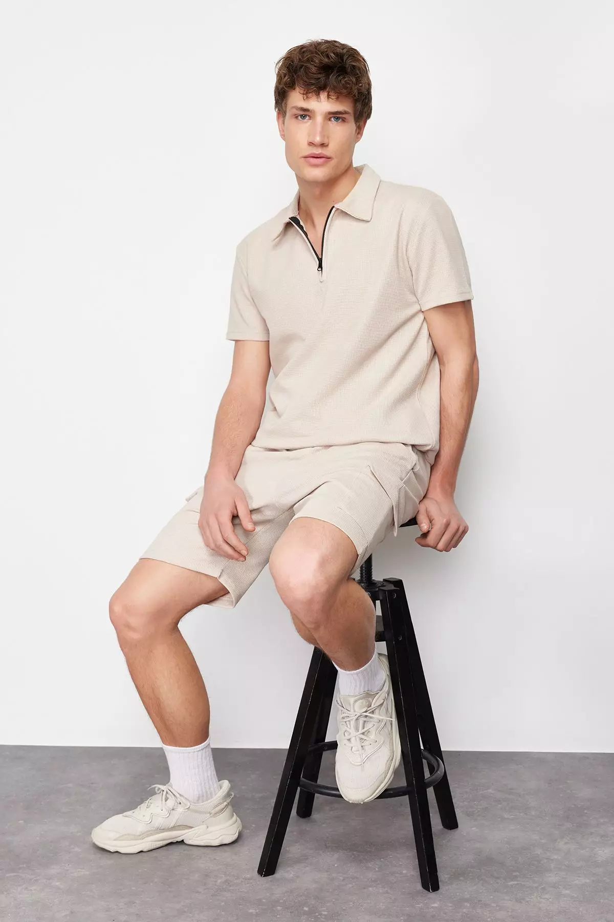 Regular Cut Zippered Polo Collar-Cargo Pocket Tracksuit Set