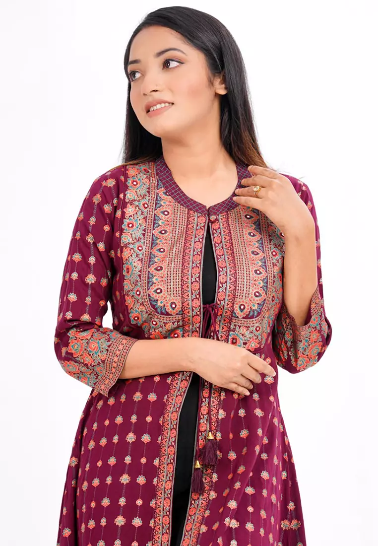 Le Reve Ethnic Printed Long Shrug