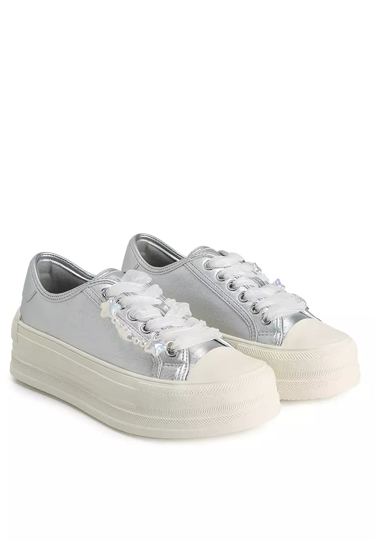Rayes Shoes