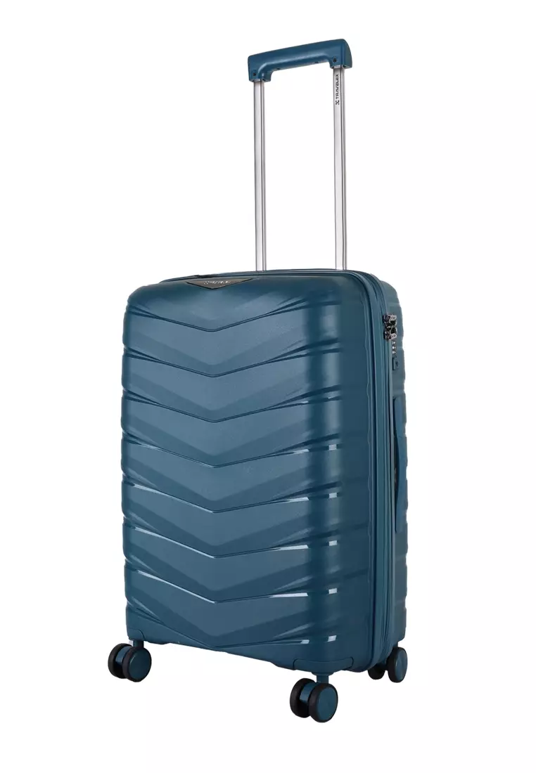 318 Hard Case Luggage Medium (22.25 inches)