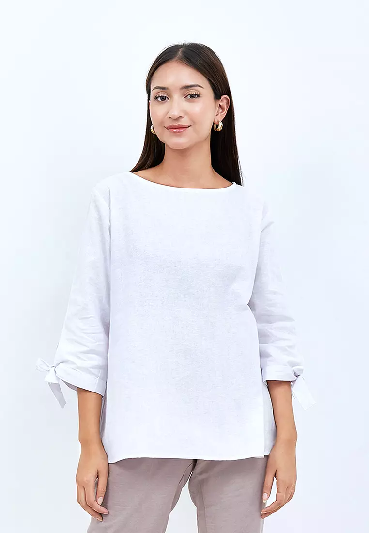 Jual Julia Owers Baju Blouse Wanita AOI White Original 2024 ZALORA